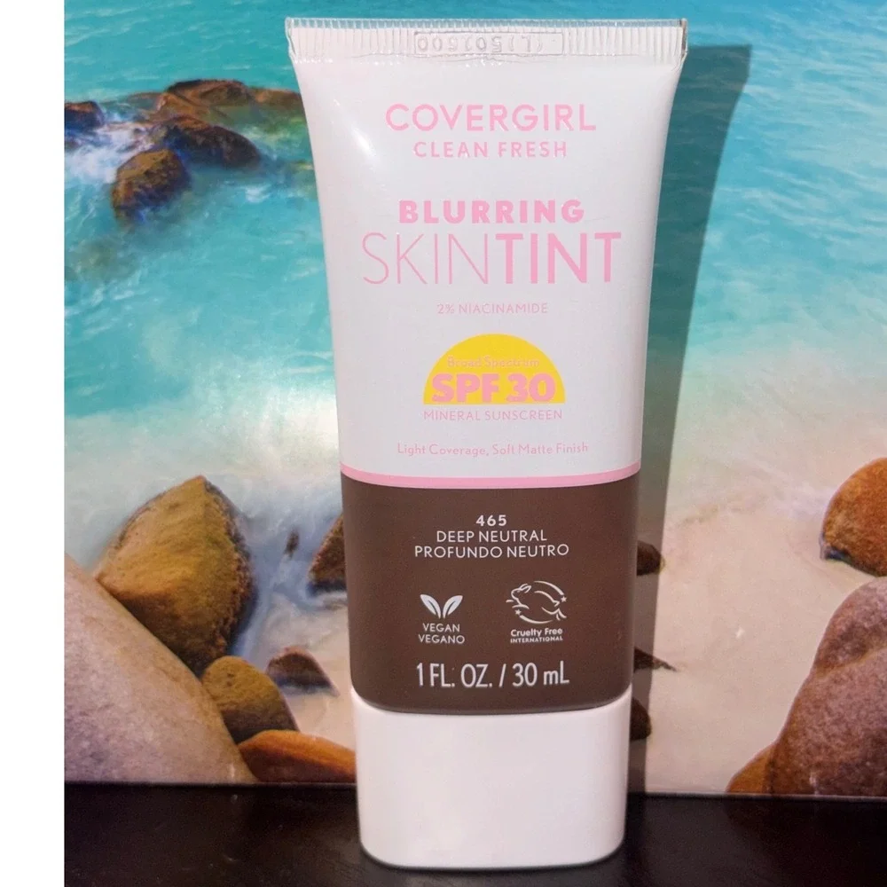 Covergirl Clean Fresh Blurring Skin Tint SPF 30 465 Deep Neutral 1oz Vegan New